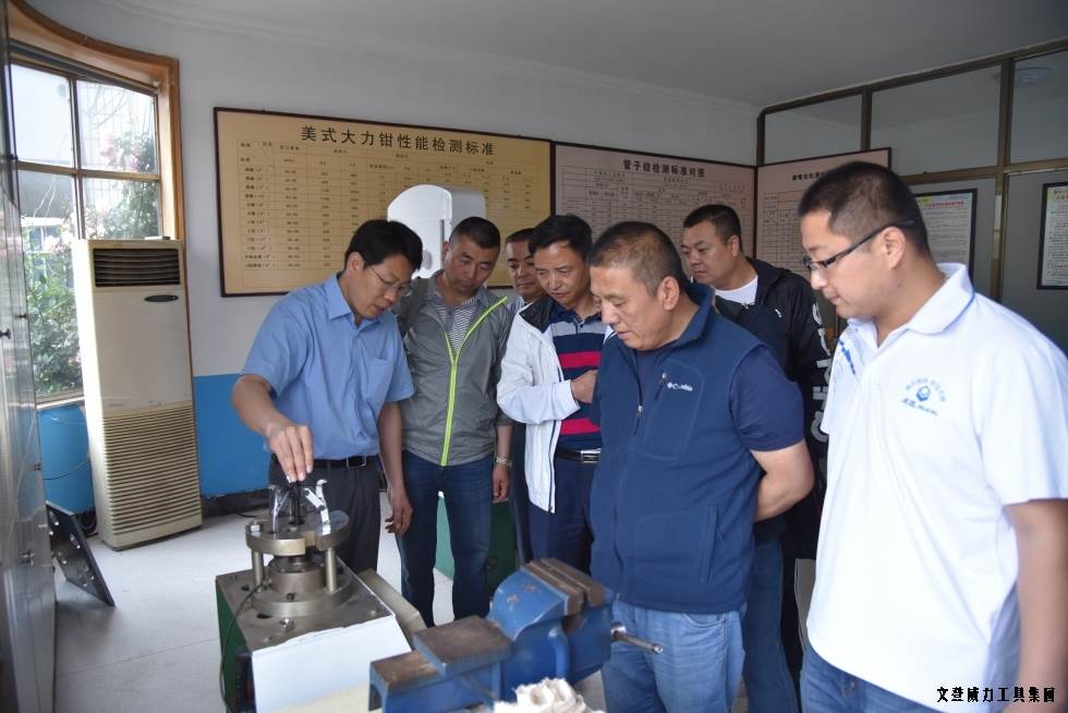 甘肃青海参观_06.JPG 甘肃、青海优秀经销商莅临YH533388银河集团参观考察(图6)