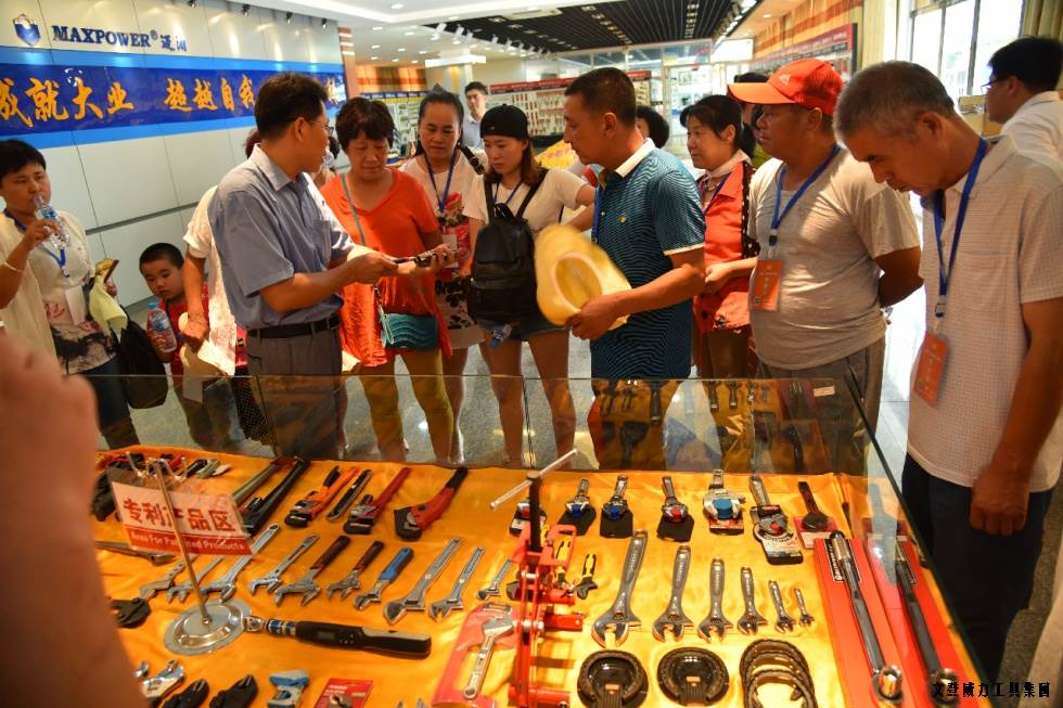 祥鸿物资公司经销商参观YH533388银河集团(图9)