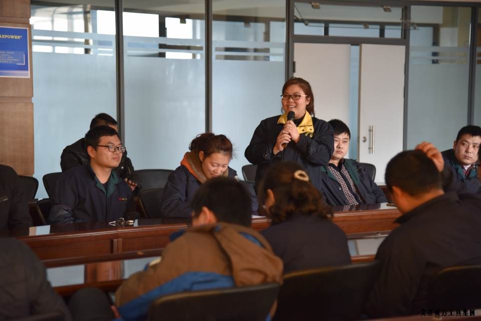 文登YH533388银河工具集团举办人才座谈会(图3)