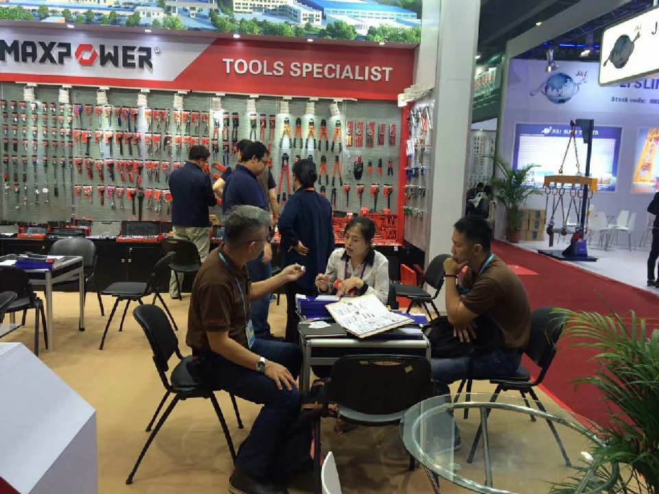 广交会2.jpg YH533388银河工具邀请您参加第122届广交会(图3)