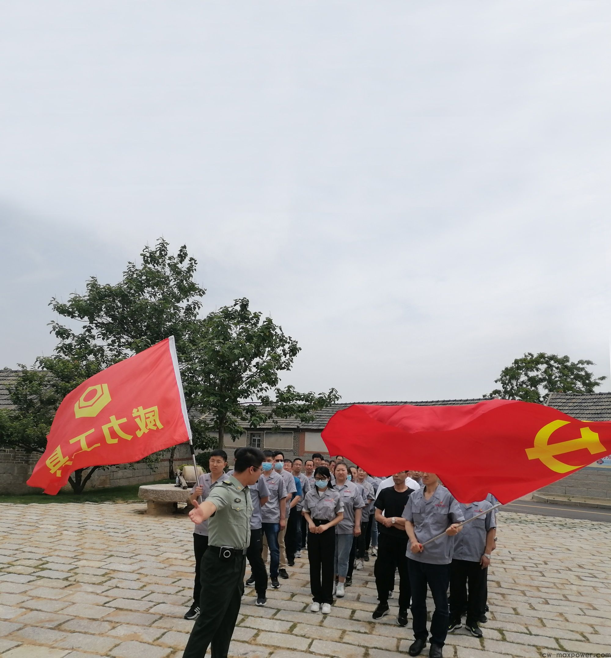 传承红色基因 YH533388银河集团党委开展红色主题党建活动(图15) 传承红色基因 YH533388银河集团党委开展红色主题党建活动(图15)